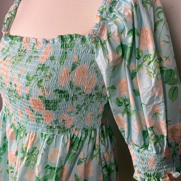 Hill House Athena Nap Dress Mini Puff Sleeve in Blue Roses Size M - Picture 13 of 14